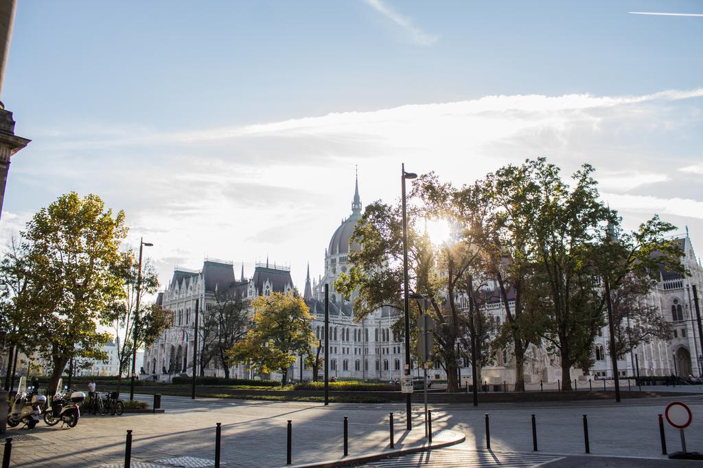 Home At Parliament ブダペスト エクステリア 写真